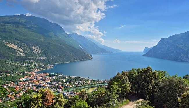 Rund um den Gardasee mit Charme