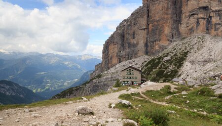 Alpenüberquerung von Südtirol zum Gardasee -  Hüttentrekking zwischen Ortler & Brenta