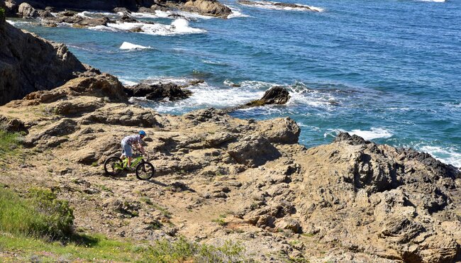 Katalonien - Berg- und Küstentour - Eine Fahrt ins Grüne und Blaue