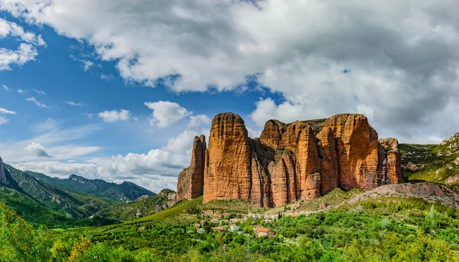 Den Westen der spanischen Pyrenäen8sam erwandern 