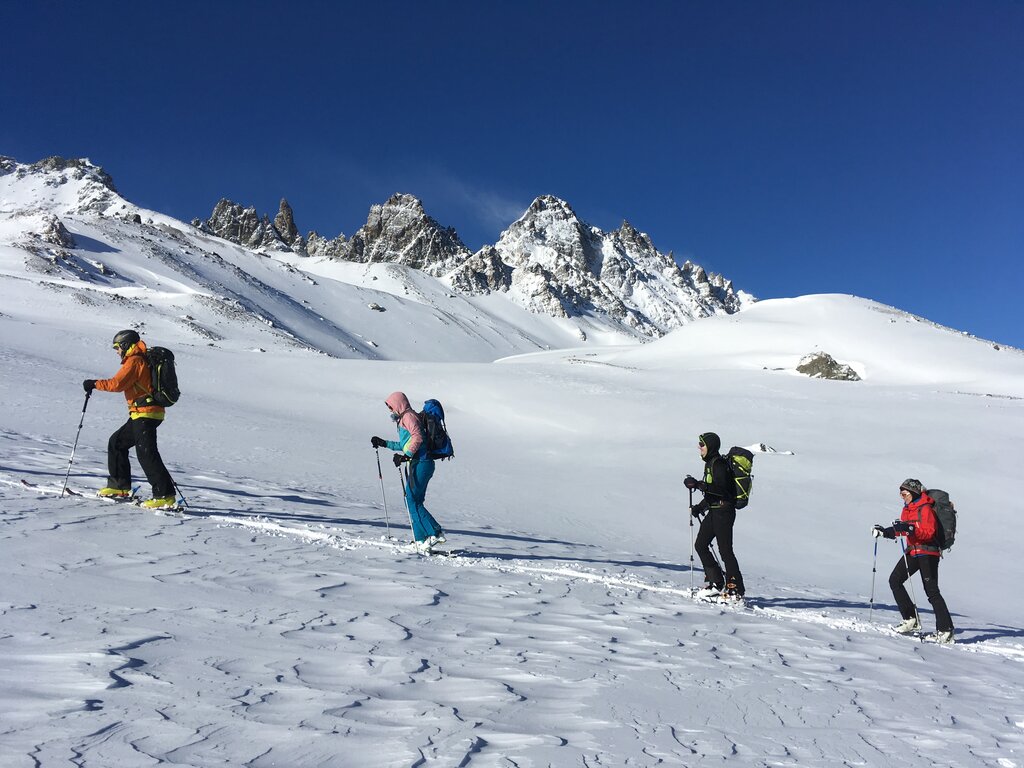 Kombinierter Tiefschnee- und Skitourenkurs in der Silvretta
