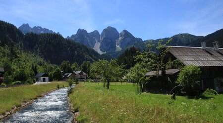 Hüttenwanderung im Wanderparadies Dachstein-West