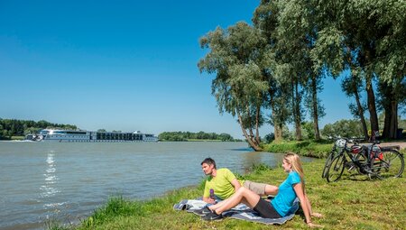 Der Donau-Radweg in Deluxe-Unterkünften - Radklassiker von Passau nach Wien in 9 Tagen