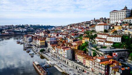 Von Porto nach Lissabon - Malerische Fahrt zwischen Porto und dem romantischen Lissabon