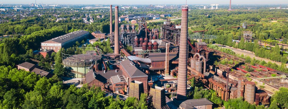 Blick auf den Landschaftspark Duisburg Nord im Ruhrpott