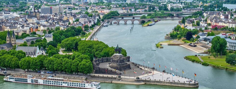 Moselsteig Blick auf Koblenz