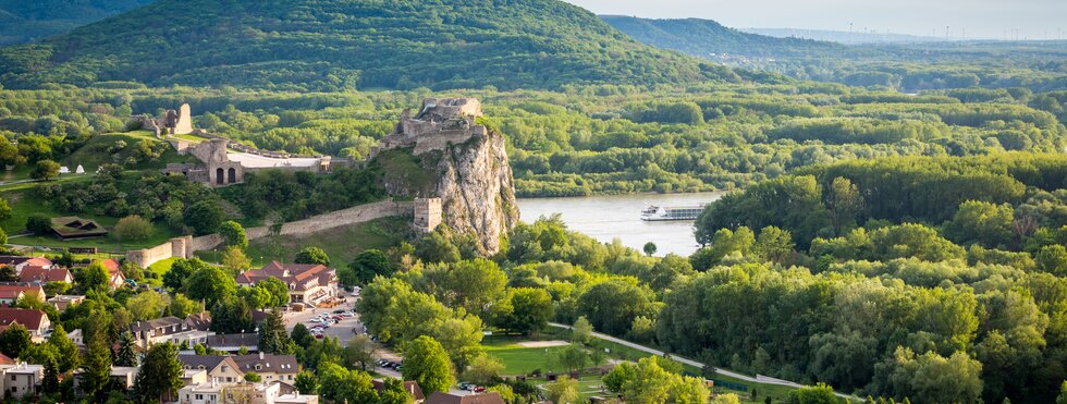 Ruinen der Burg Devin an der Donau