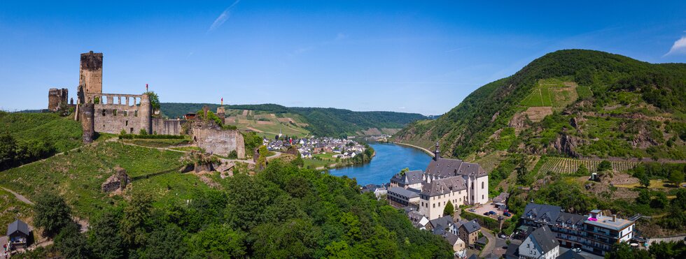 Mosellandschaft zwischen Trier und Koblenz