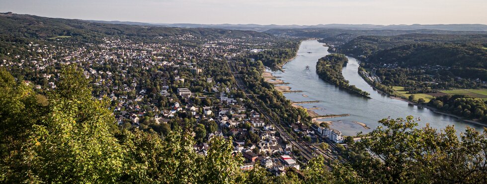 Panoramablick vom Drachenfels auf Bad Honnef