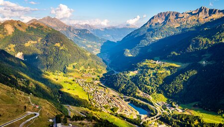Alpenüberquerung entlang der Nord-Süd Route: Gotthard & Tessin