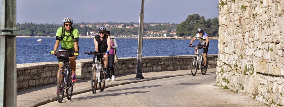 Radfahrer zwischen Triest und Pula