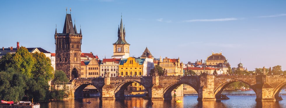 Prager Panorama Karlsbrücke Fluss Moldau