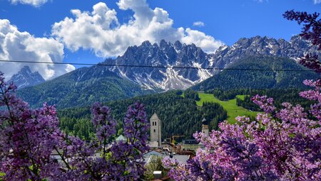 Radfahren in den majestätischen Dolomiten - von Cortina nach Bozen