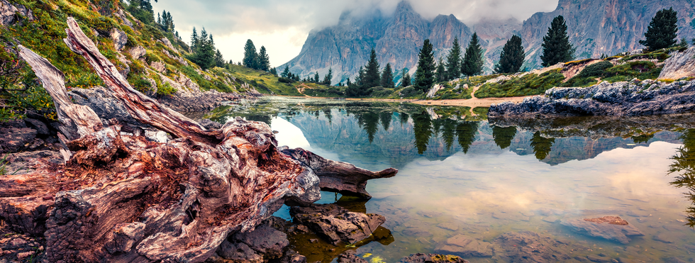 Der Dolomiten-Höhenweg mit Hotelkomfort