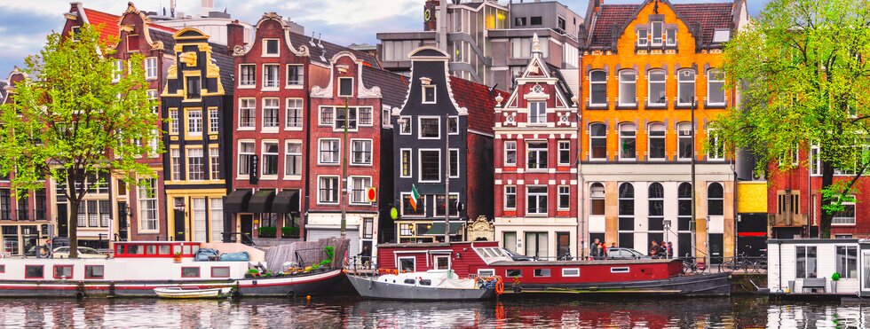 Blick auf die Häuser von Amsterdam