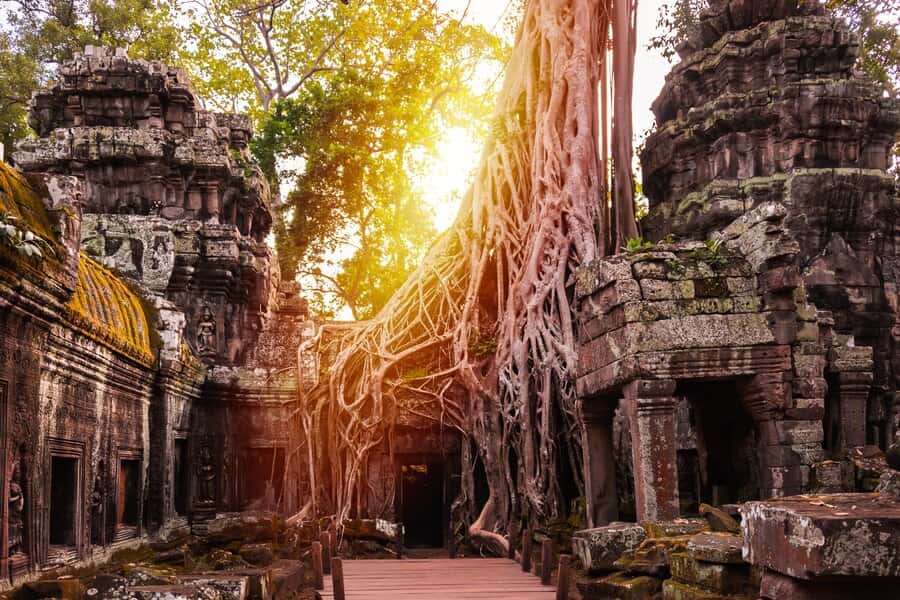 Kambodscha: Begegnungen zwischen Tempeln, Urwald und Küste