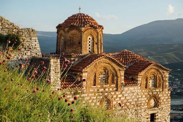 Abenteuer und Kultur in Albanien