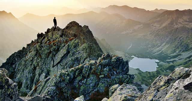Allein wandern: Die besten Tipps und Top 5 Routen