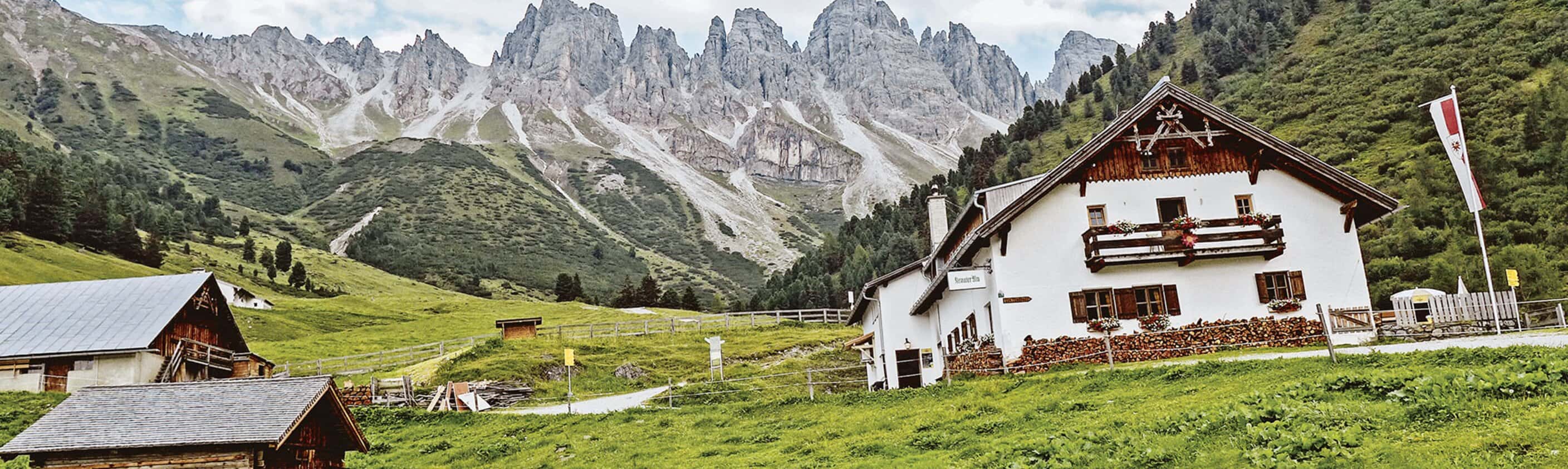 Alpenüberquerung von Alm zu Alm