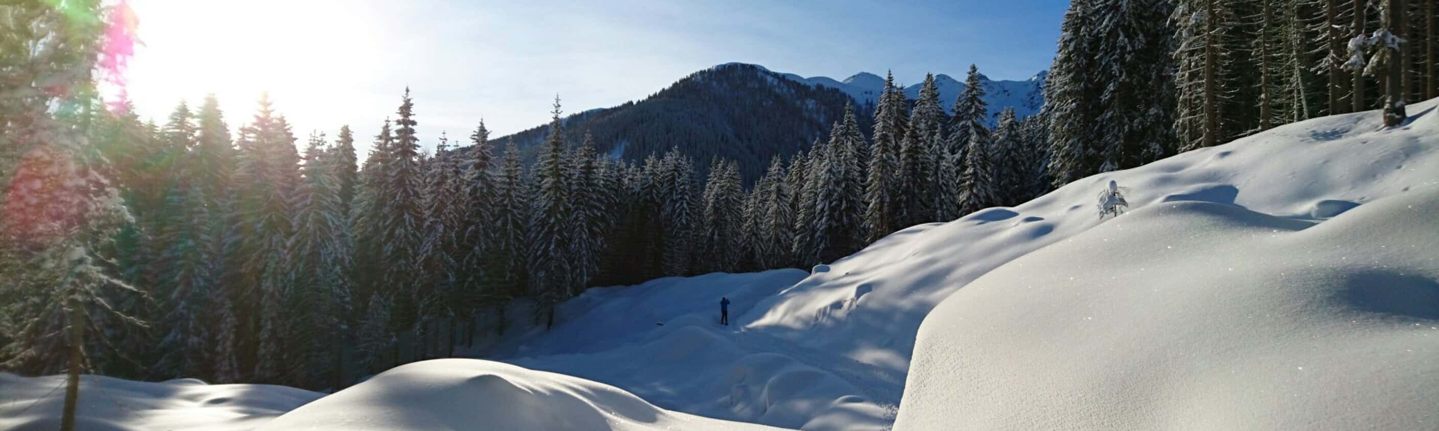 Winterliche Wanderung in den tief verschnneiten Dolomiten - Winterwandern