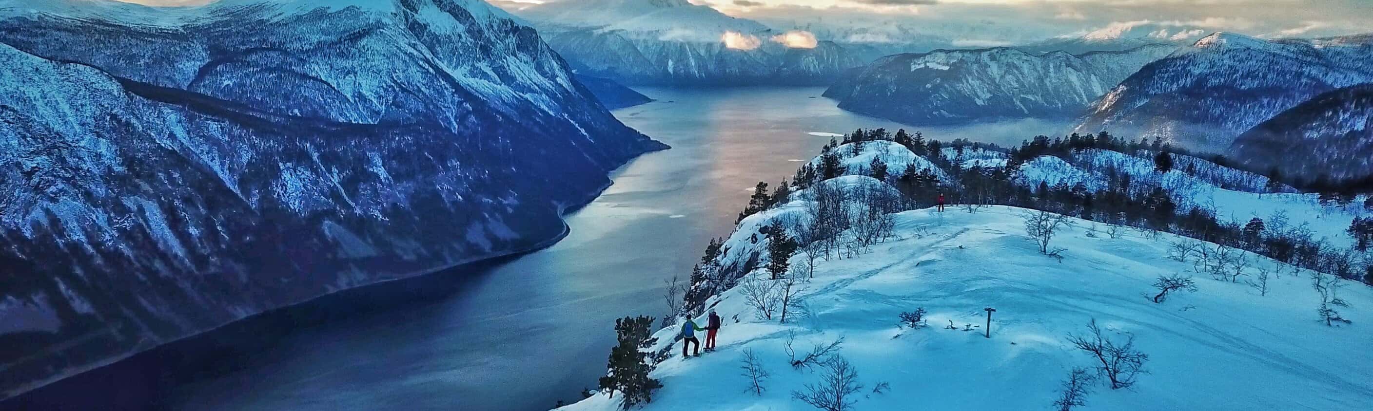 Premium Schneeschuhwandern im Herzen Norwegens