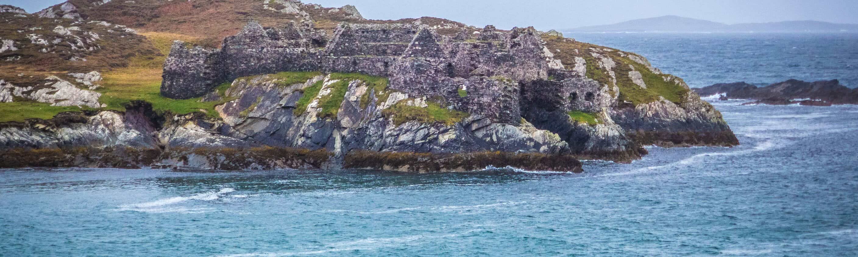 Zwischen Bergen und Meer: 8-tägige Wander- und Radtour durch Connemara
