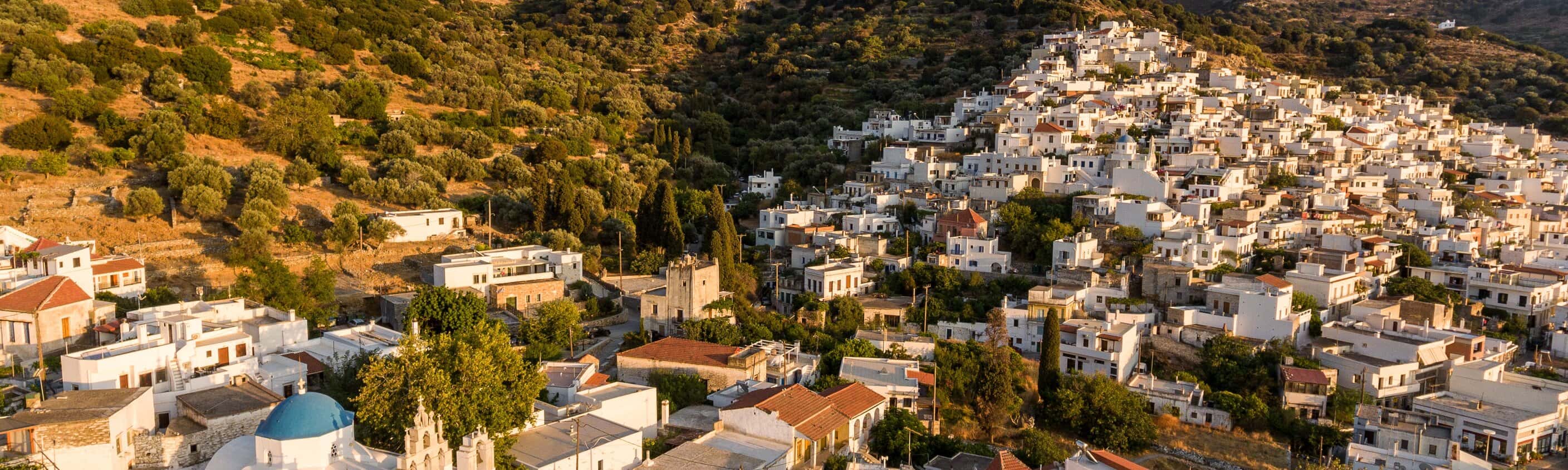 Blick auf das Dorf Filoti, Insel Naxos | © Shutterstock