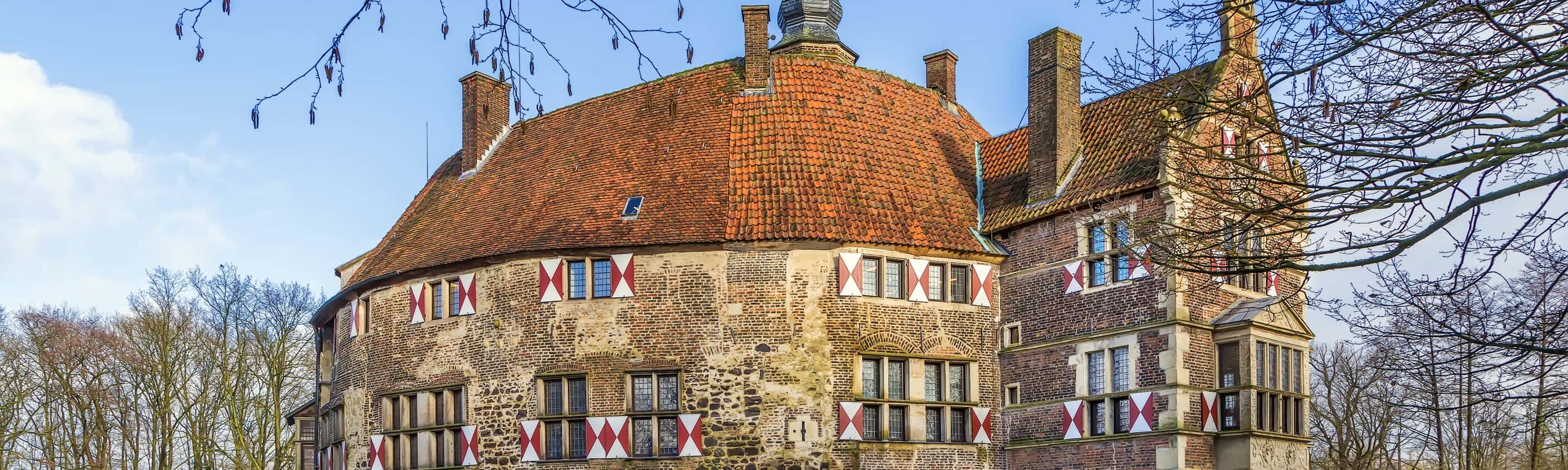 Burg Vischerig im Münsterland | © Shutterstock