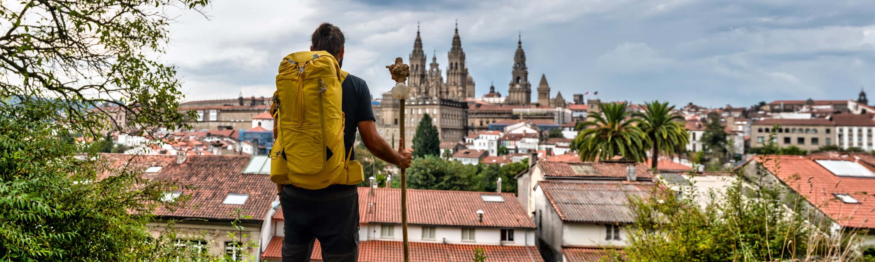 Wanderer in Santiago de Compostela | © Shutterstock