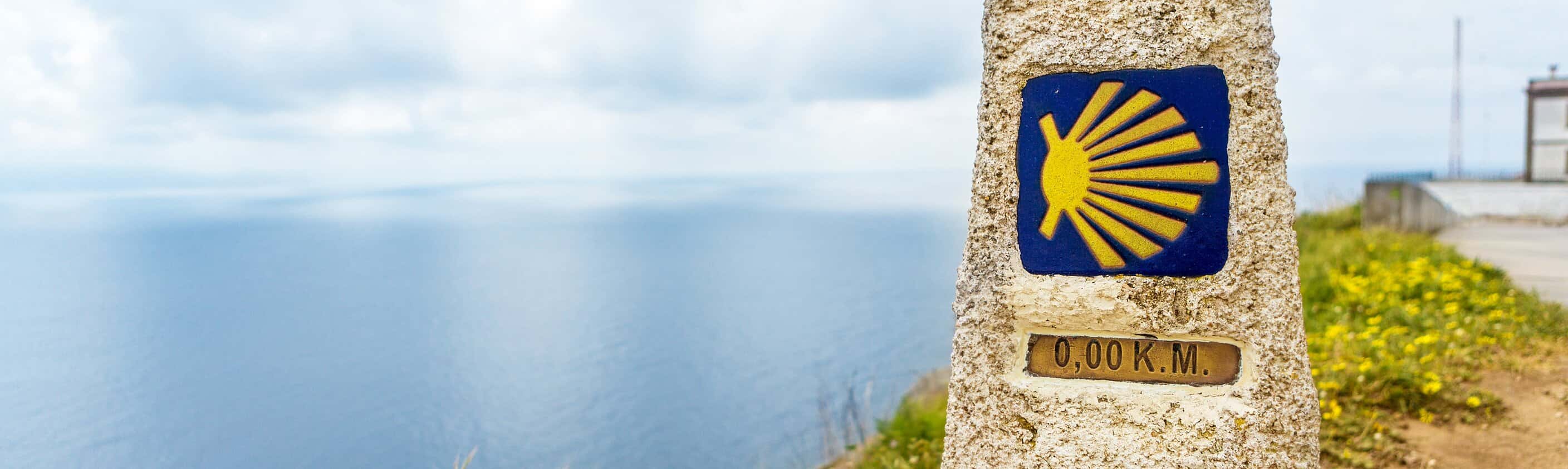 Endstein Jakobsweg Finisterre | © Shutterstock
