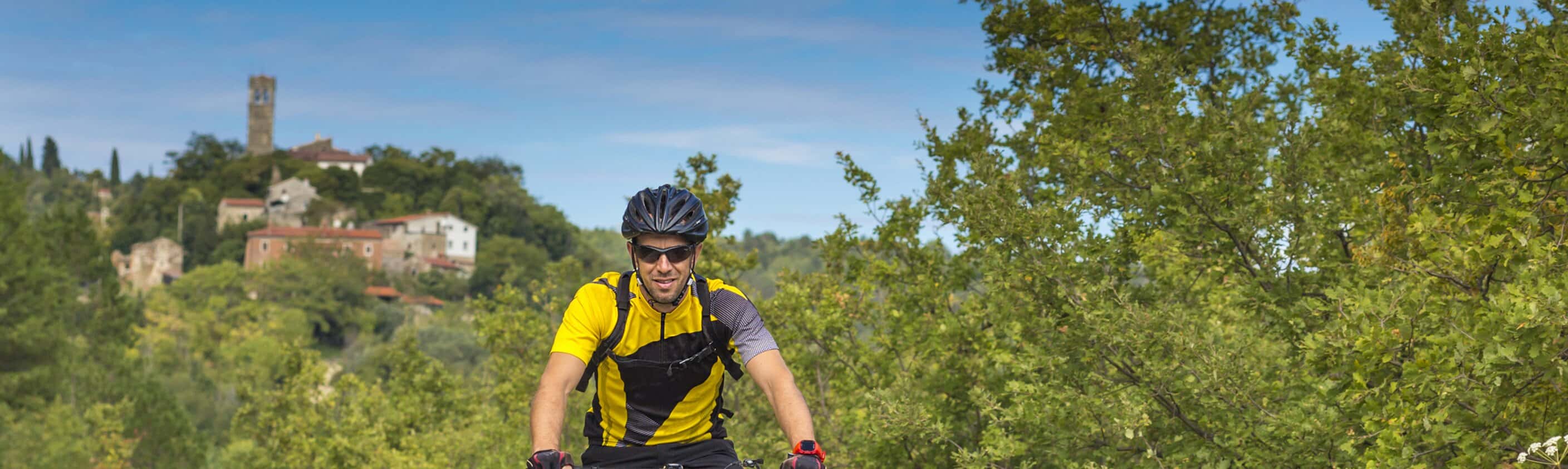 Mountainbiker in Istrien | © Shutterstock
