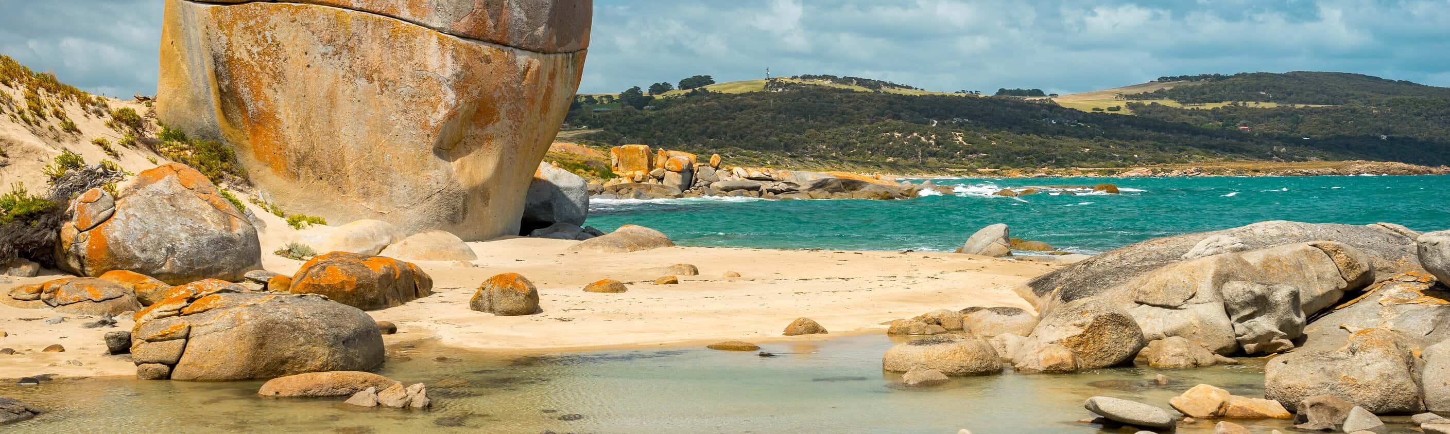 Castle Rock Flinders Island | © Shutterstock