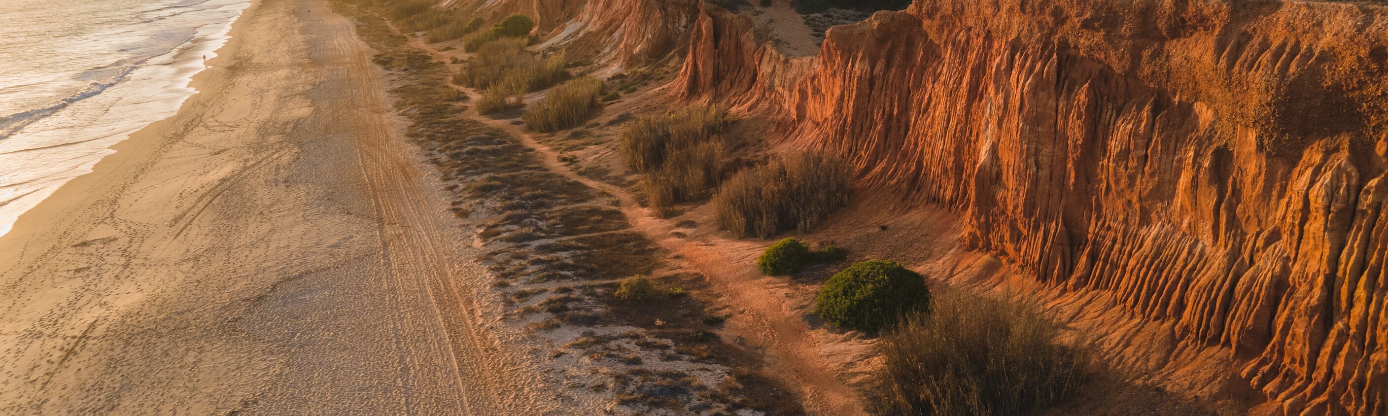Luftbils Praia Falesia, Algarve | © Shutterstock