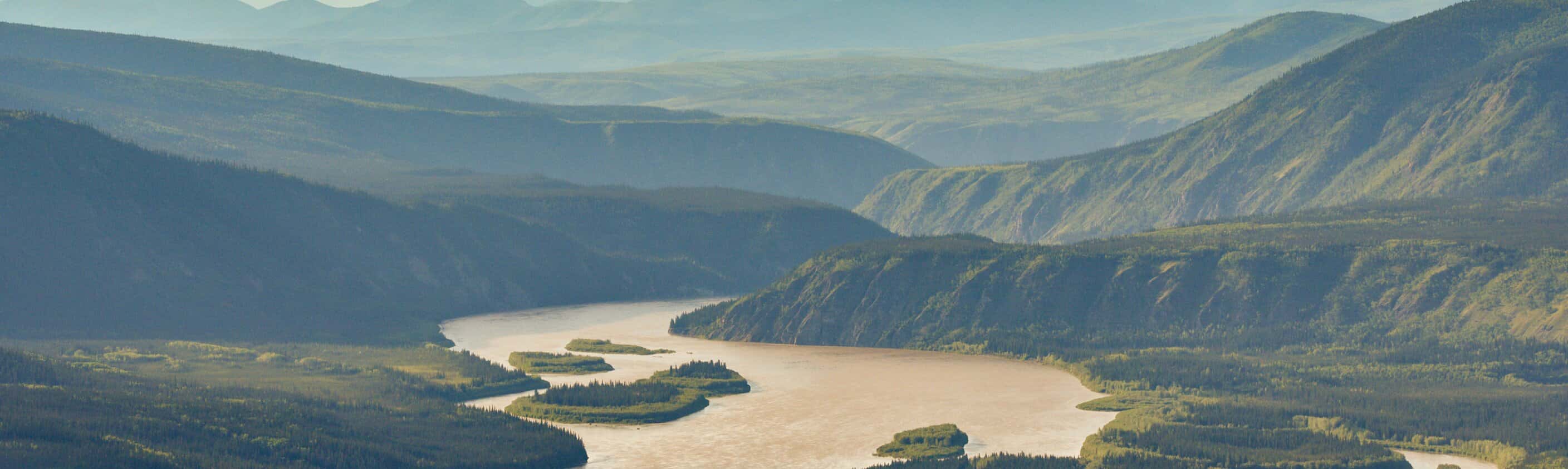 Sonnenuntergang bei Dawson City mit Blick auf den Yukon River | © Shutterstock
