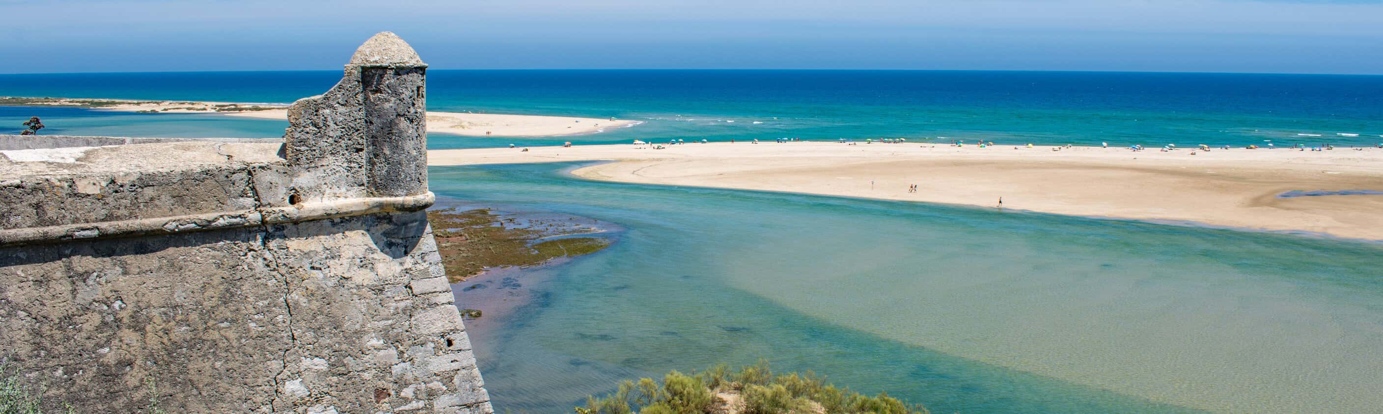 Blick auf die portugiesische Küste von Cacela Velha | © Shutterstock