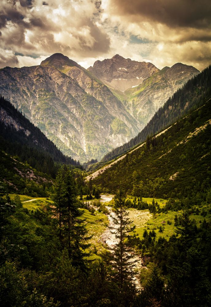 Gewitterstimmung bei der Alpenüberquerung