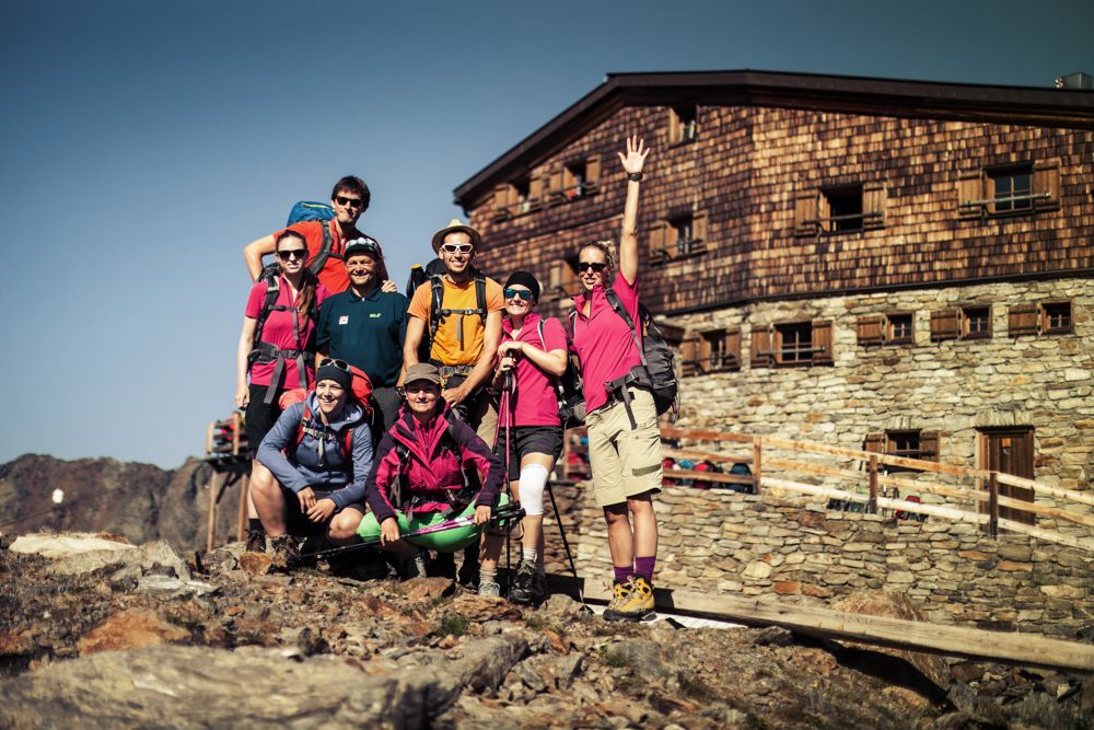 Am höchsten Punkt der Tour – die Similaun Hütte (3.019 m)