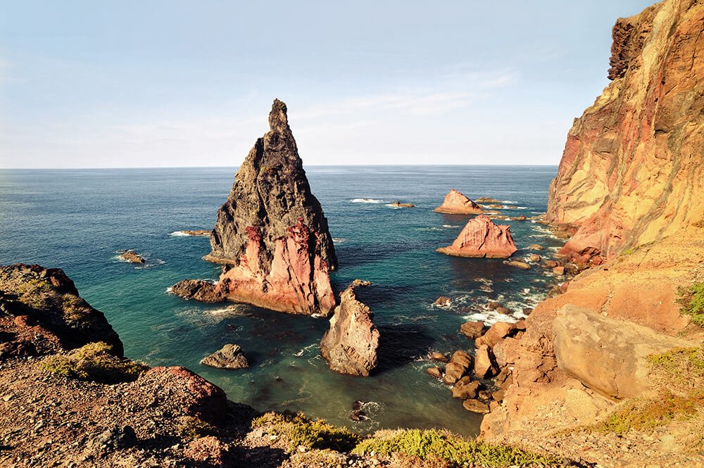 Felsformationen auf dem Wanderweg Ponta de São Lourenço