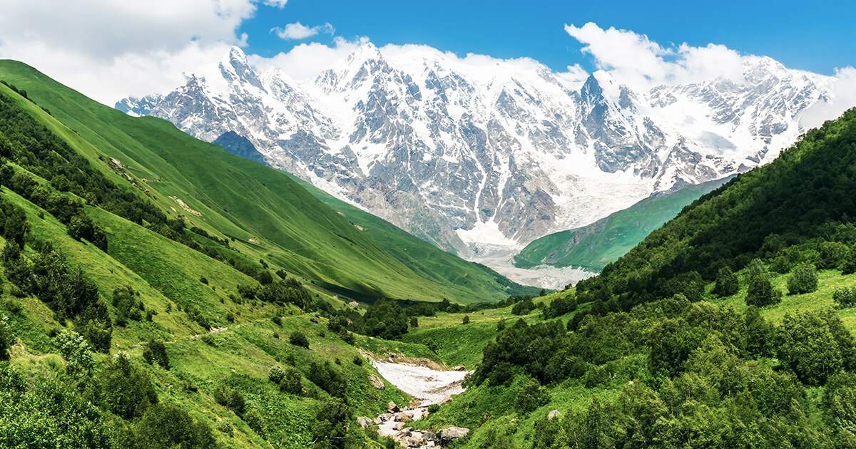 Wandern im Kaukasus: 5 Gründe für eine Reise nach Georgien