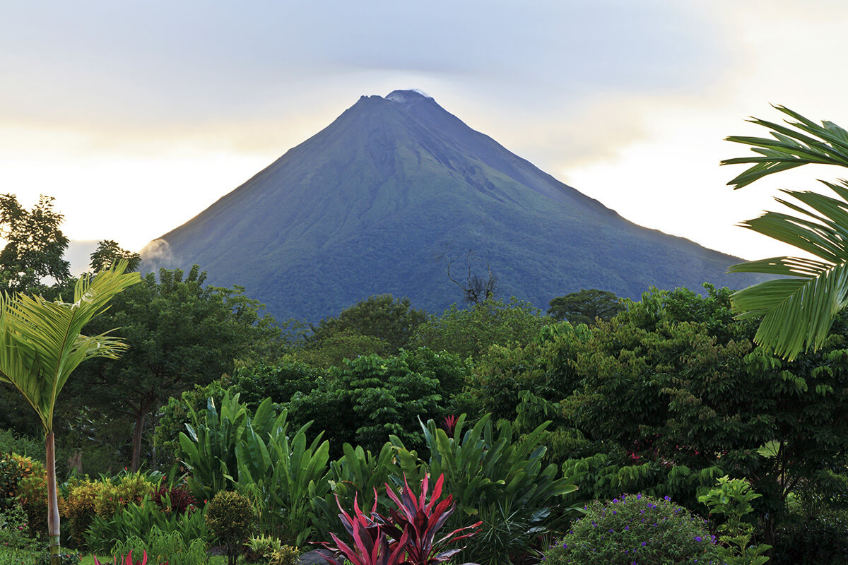 Arenal: Der aktivste und zugleich jüngste Vulkan in Costa Rica