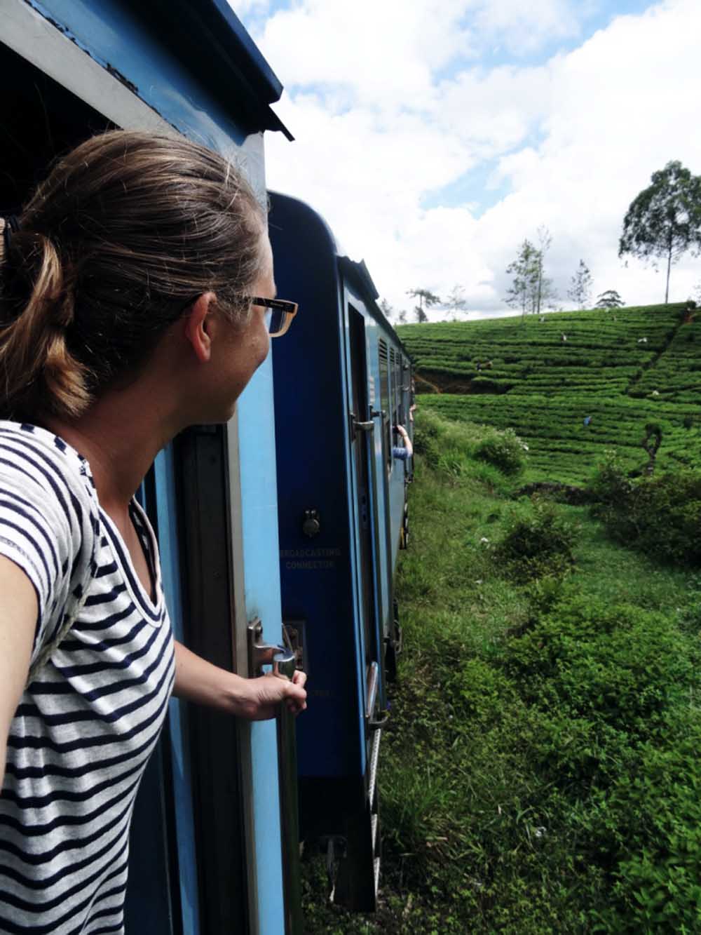 Spektakuläre Zugfahrt von Kandy nach Nuwara Eliya