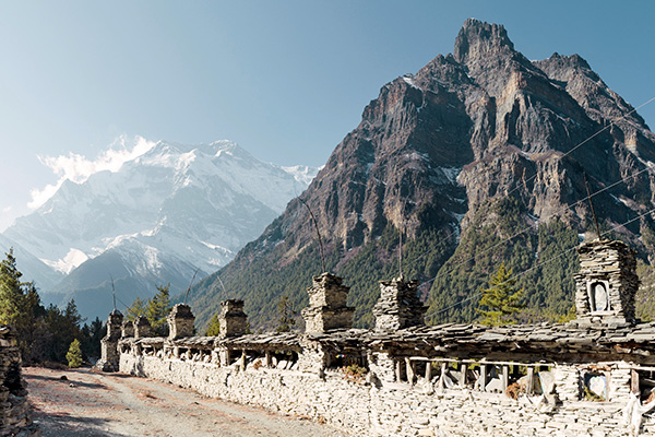 Manu Mauer vor dem Aufstieg nach Gyaru