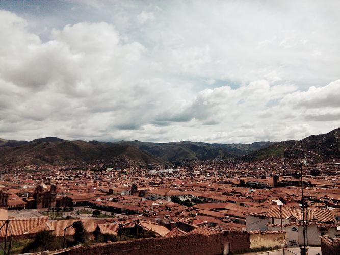 Peru Cusco Blick über die Dächer Cuscos