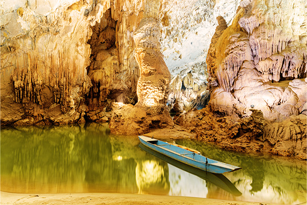 Grotte im Phong Nha-ké Bàng Nationalpark