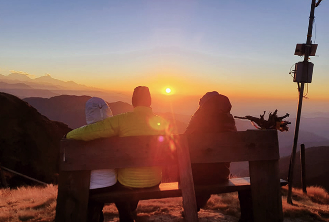 Sonnenaufgang auf 3.313 Metern über Null/Mohare Hill/Himalaya-Annapurna/Nepal