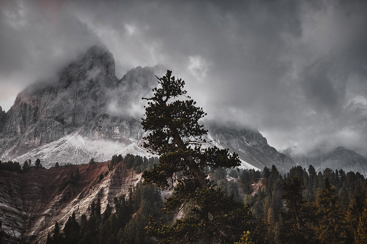 Gewitter in den Bergen in Südtirol