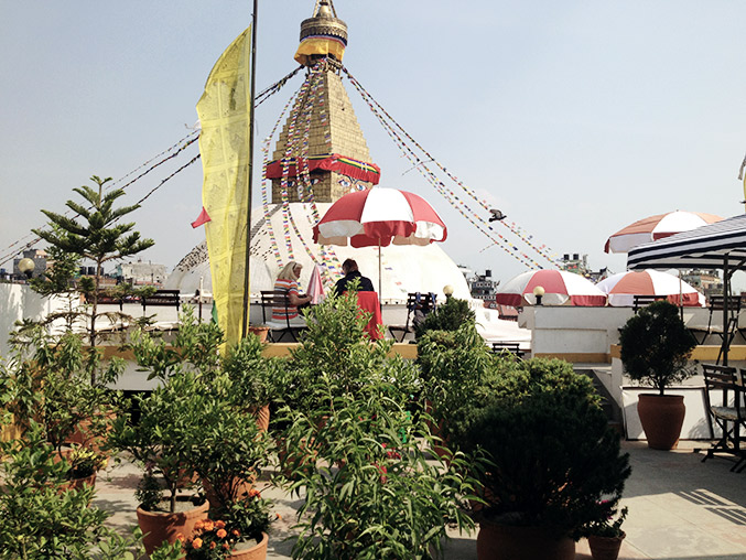 Blick auf Boudha Stupa