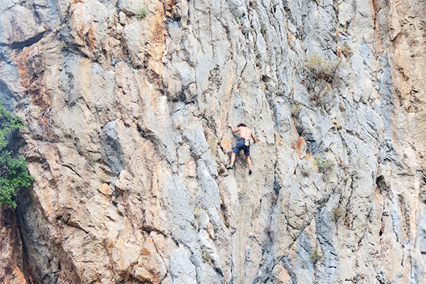 Felsklettern in den Alpen