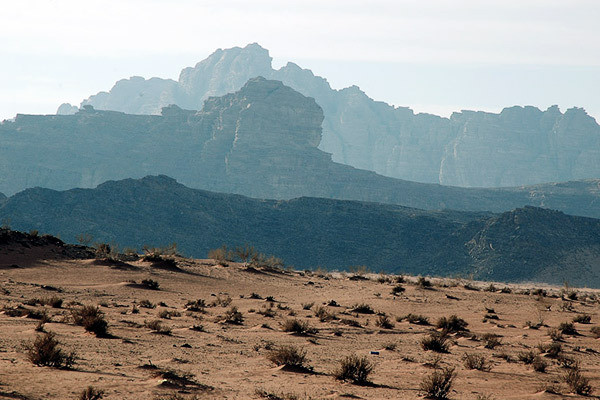 Gebirge im Wadi Rum, Jordanien