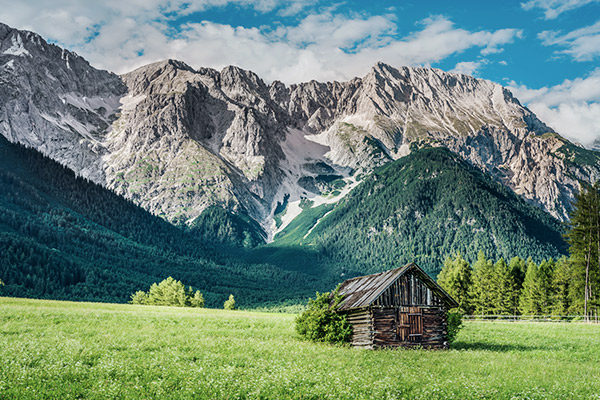 Holzhütte in Bergwiese, Mieming